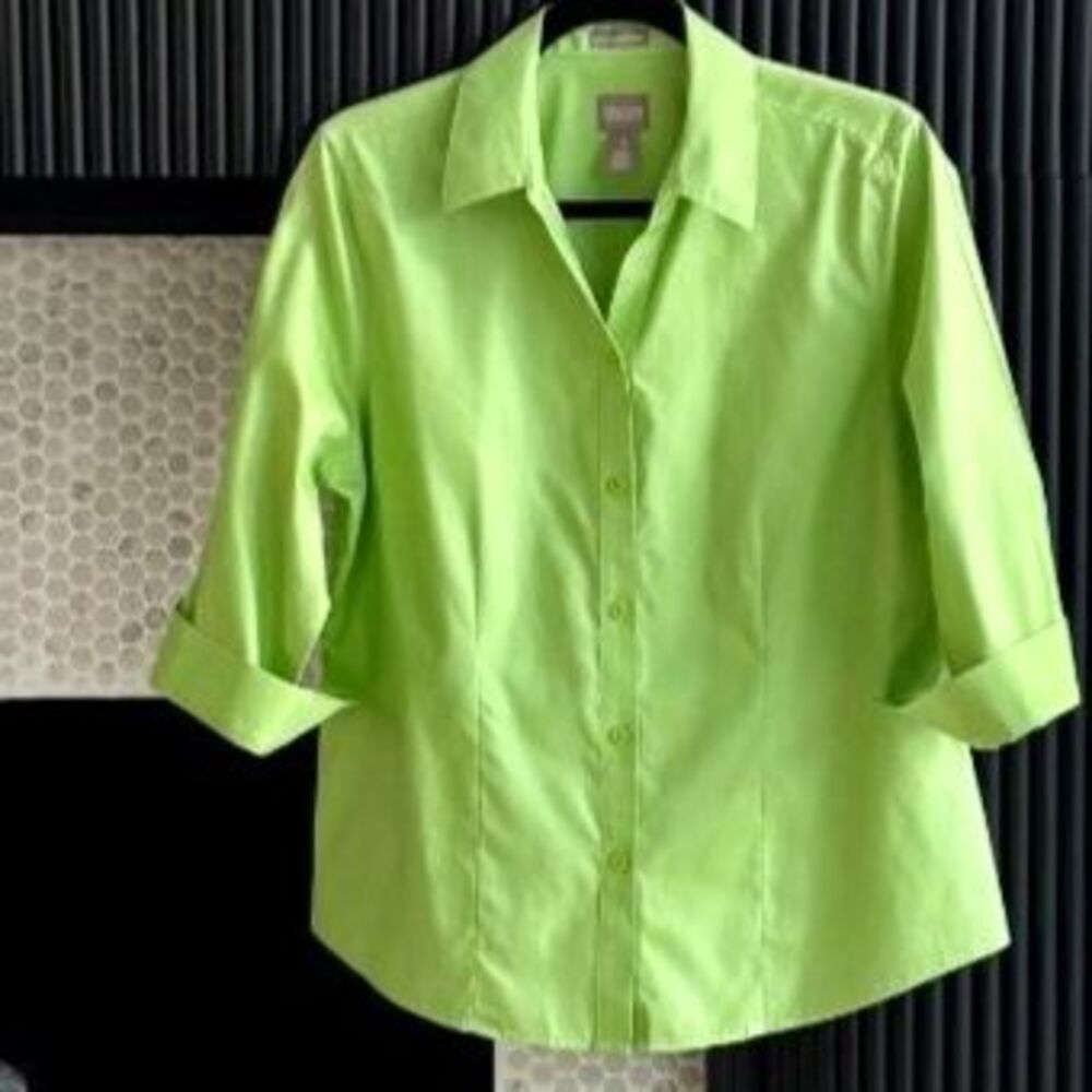 Chico’s 100% Cotton Wrinkle Resistant Button Down Shirt 1 M Lime Green